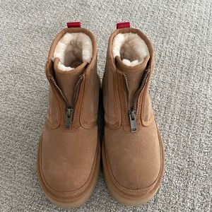 Brand new Ugg Platform Zip Sude boots